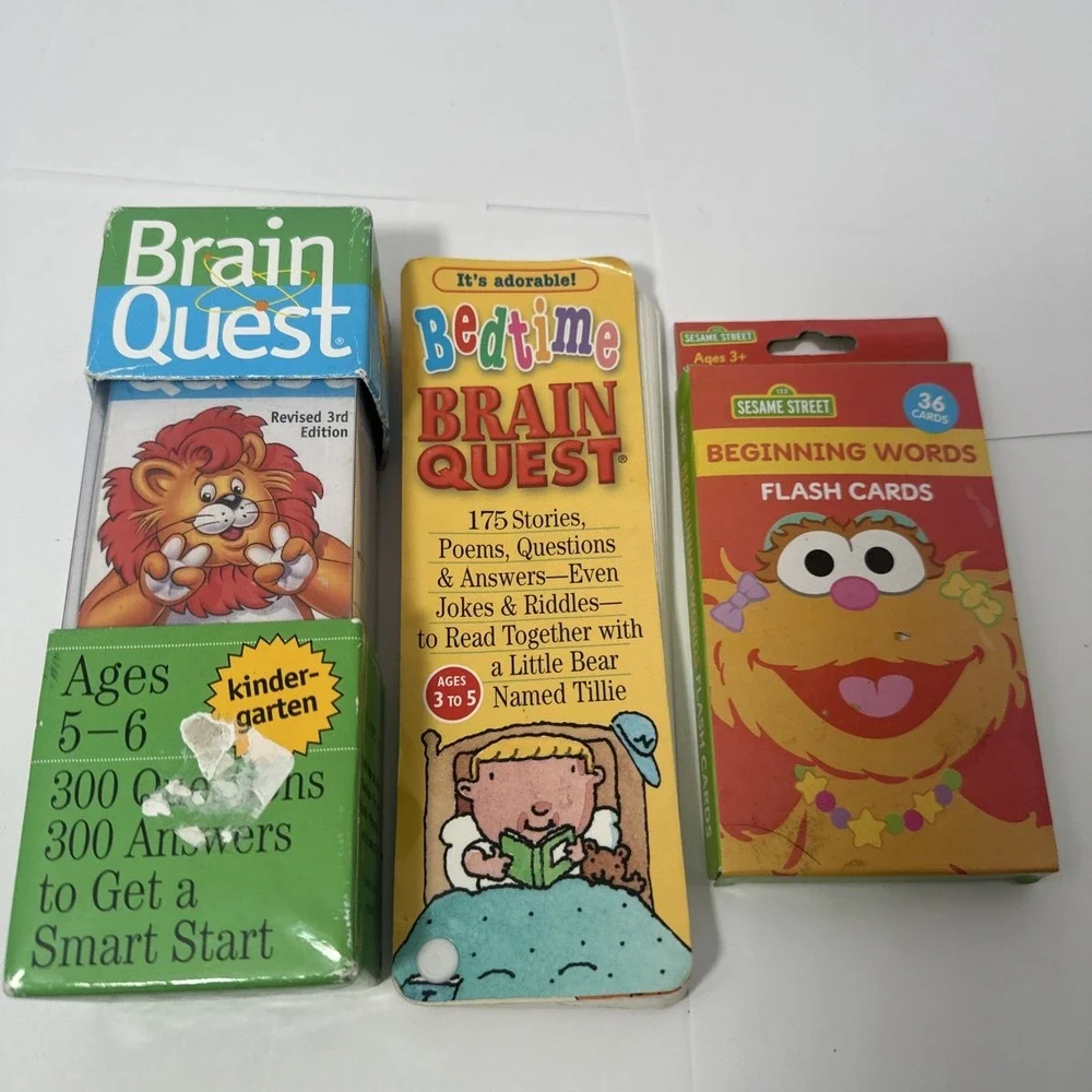 Lot of Educational Flash Cards and Brain Quests